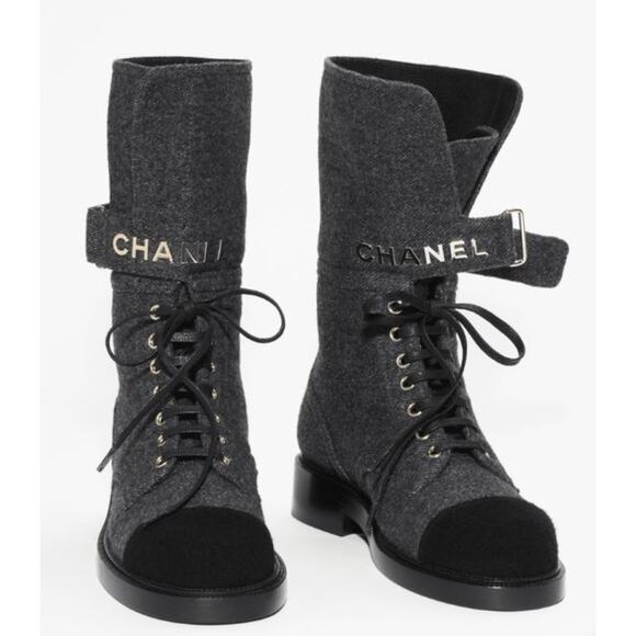 Chanel 2021 Interlocking CC Cap Toe Tweed Logo Combat Boots - Picture 1 of 14